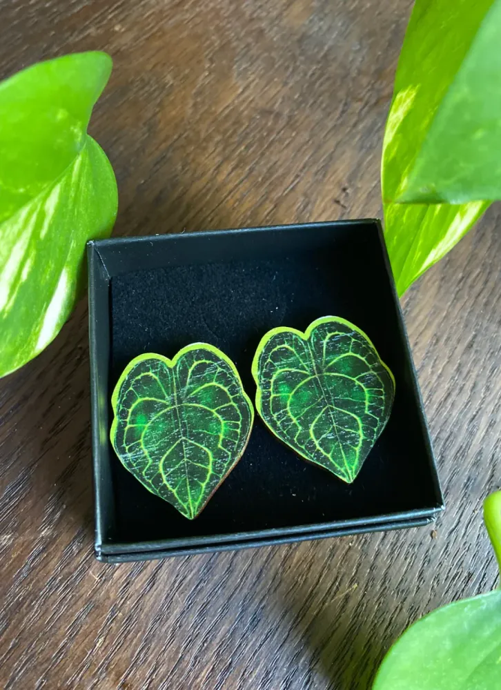 BOTANICALIST LEAF EARRINGS napit, WOOD- Mine Güngor