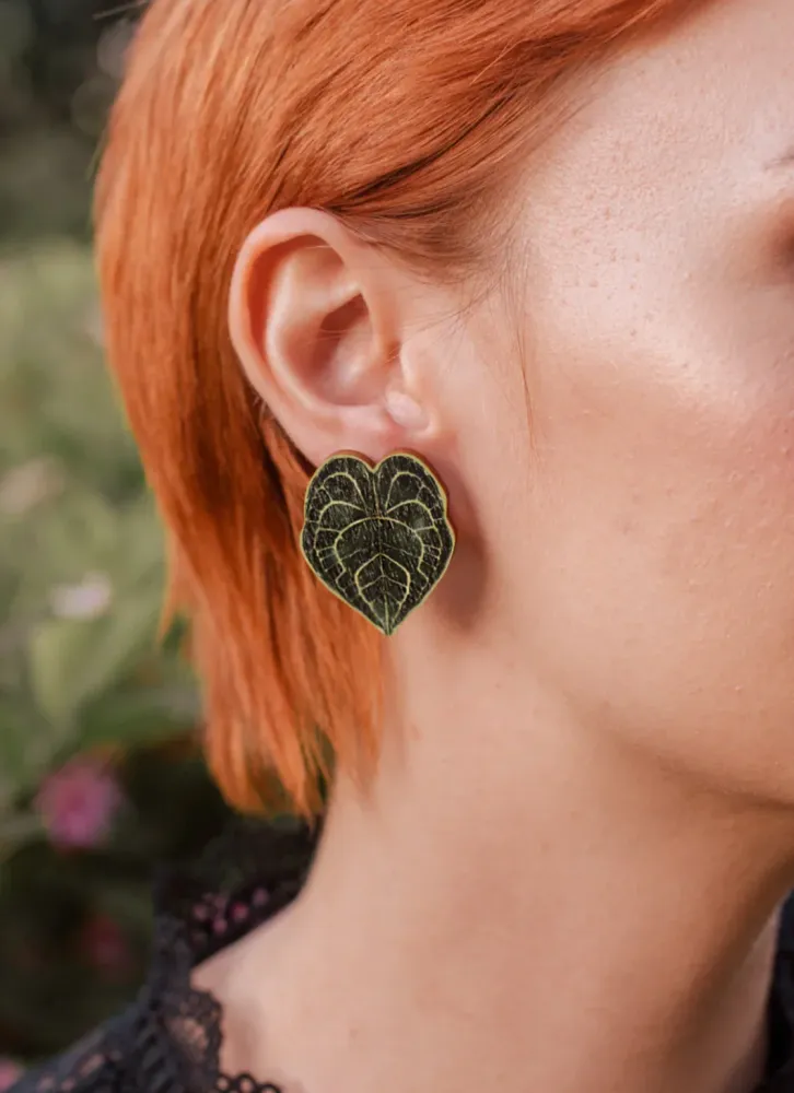 BOTANICALIST LEAF EARRINGS napit, WOOD- Mine Güngor