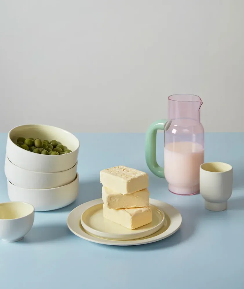 Pitcher Rose/Milky Jade