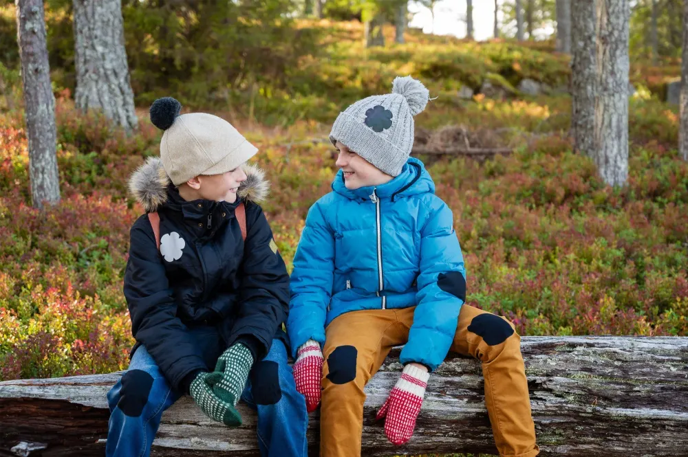 Vaatelaastari POW 4kpl Kierrätyspolyesteri Korjauslaastari