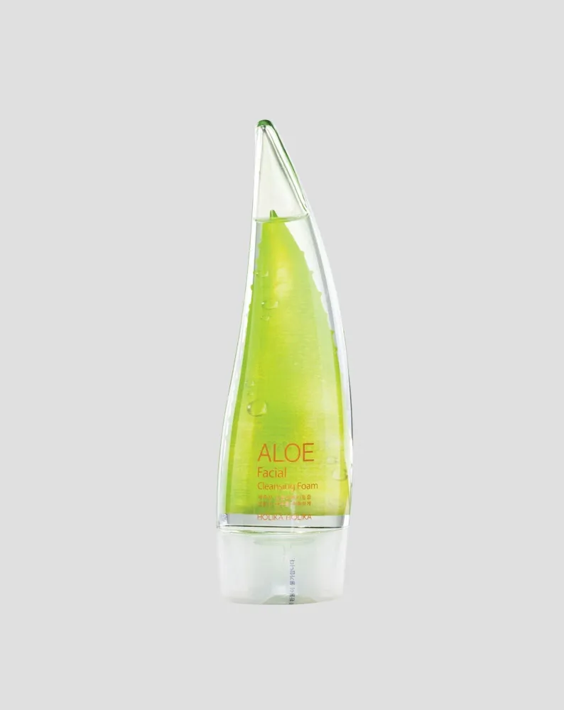 Hellävarainen kasvojen ihonpuhdistusvaahto, jossa on aloe vera mehua Holika Holika