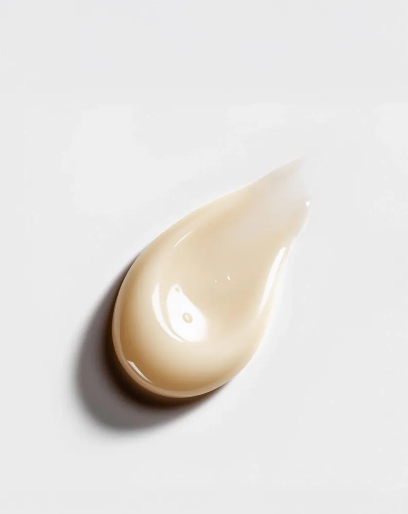 Berani Femme luonnollinen hiustenhoitoaine naisille kosteuttaa ja helpottaa kampaamista.