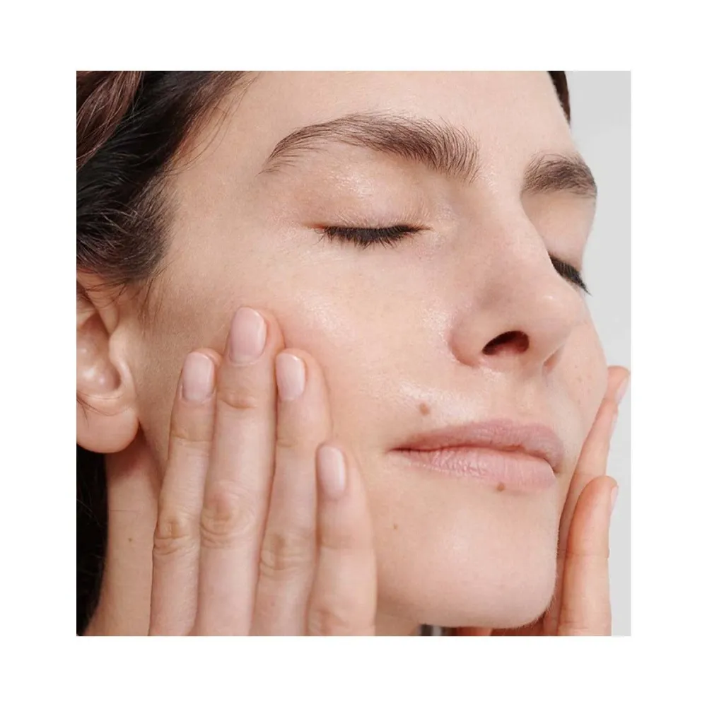 Dr Hauschka Regenerating Intensive Hoito