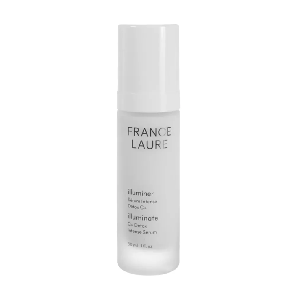 Ranska Laure valaisee C+ Detox Intense -seerumia France Laure