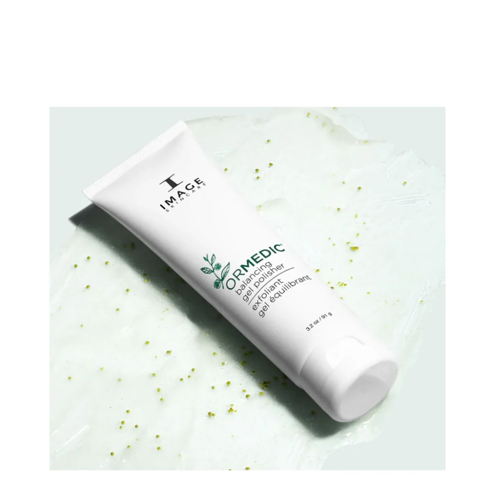 Kuva ihonhoitoa tasapainottava geeli kiillottaja Image Skincare