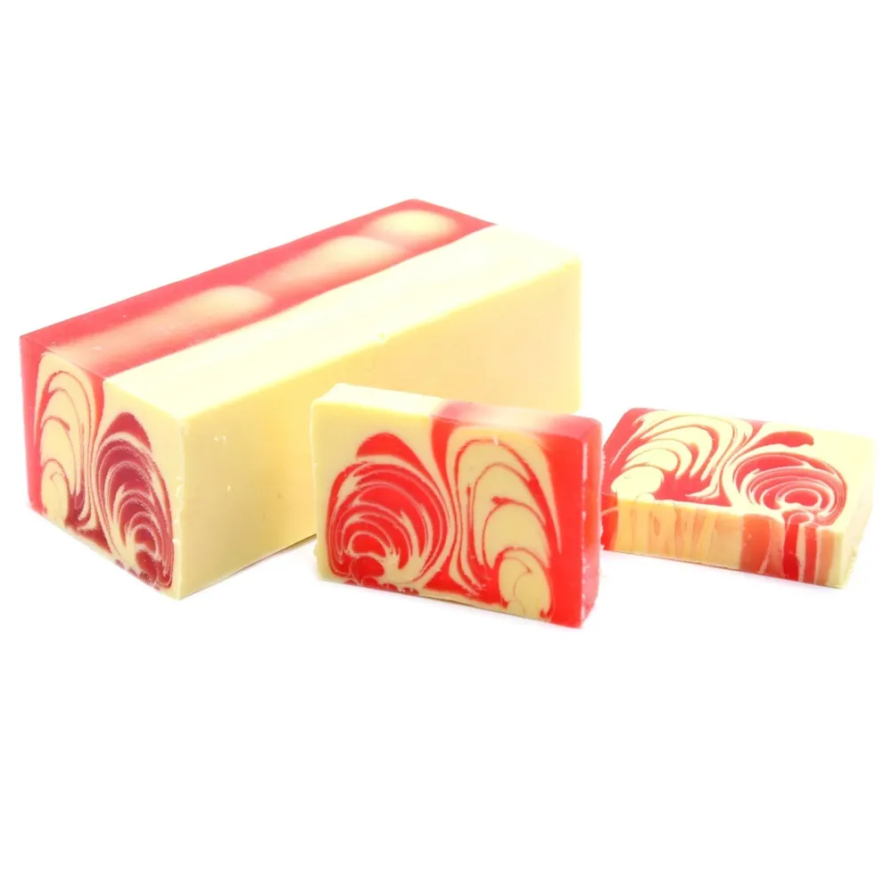 Mansikka käsintehty saippua, 115g