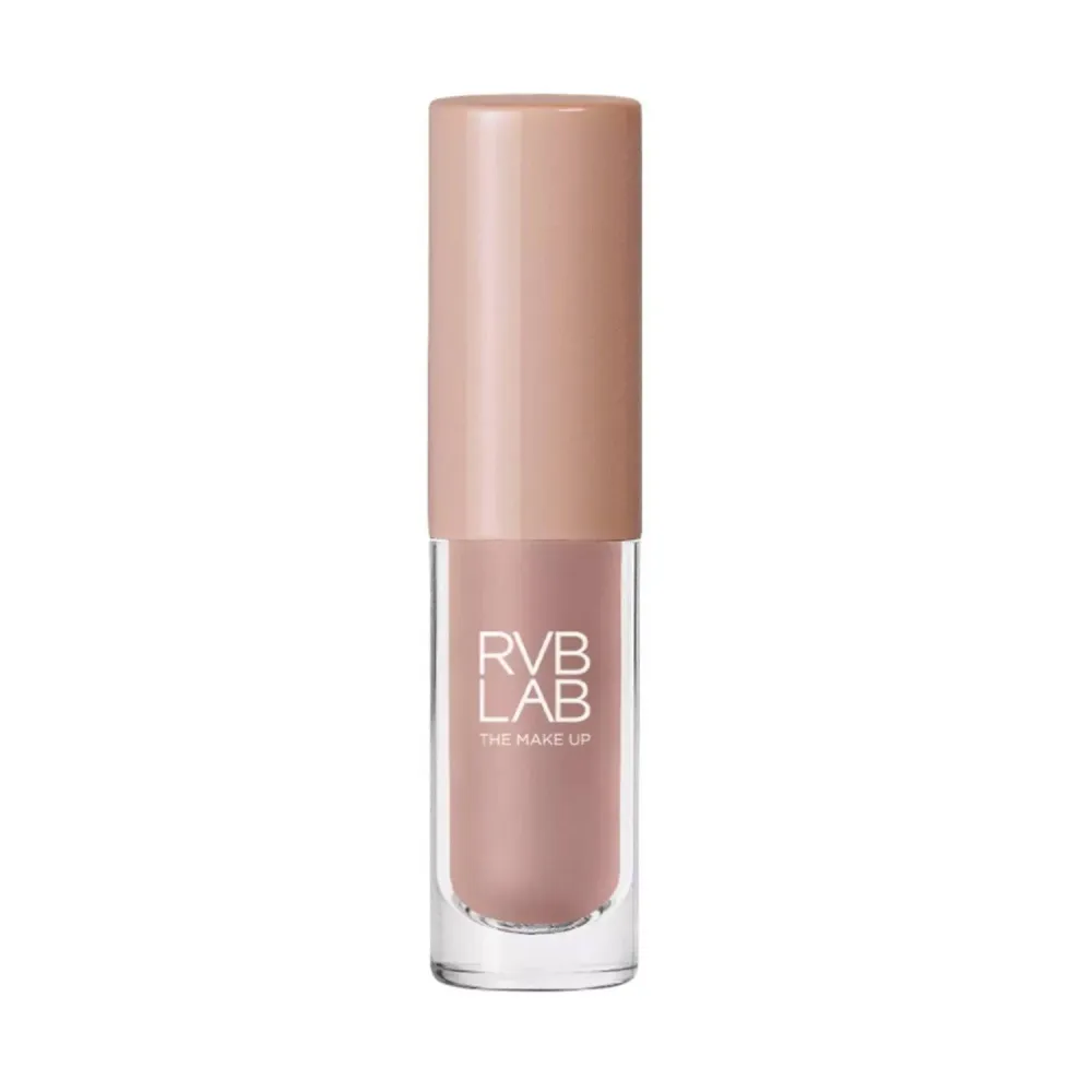 RVB Lab Soft Velvet Matte nestemäinen luomiväri 4 ml / 0,14 fl unssia