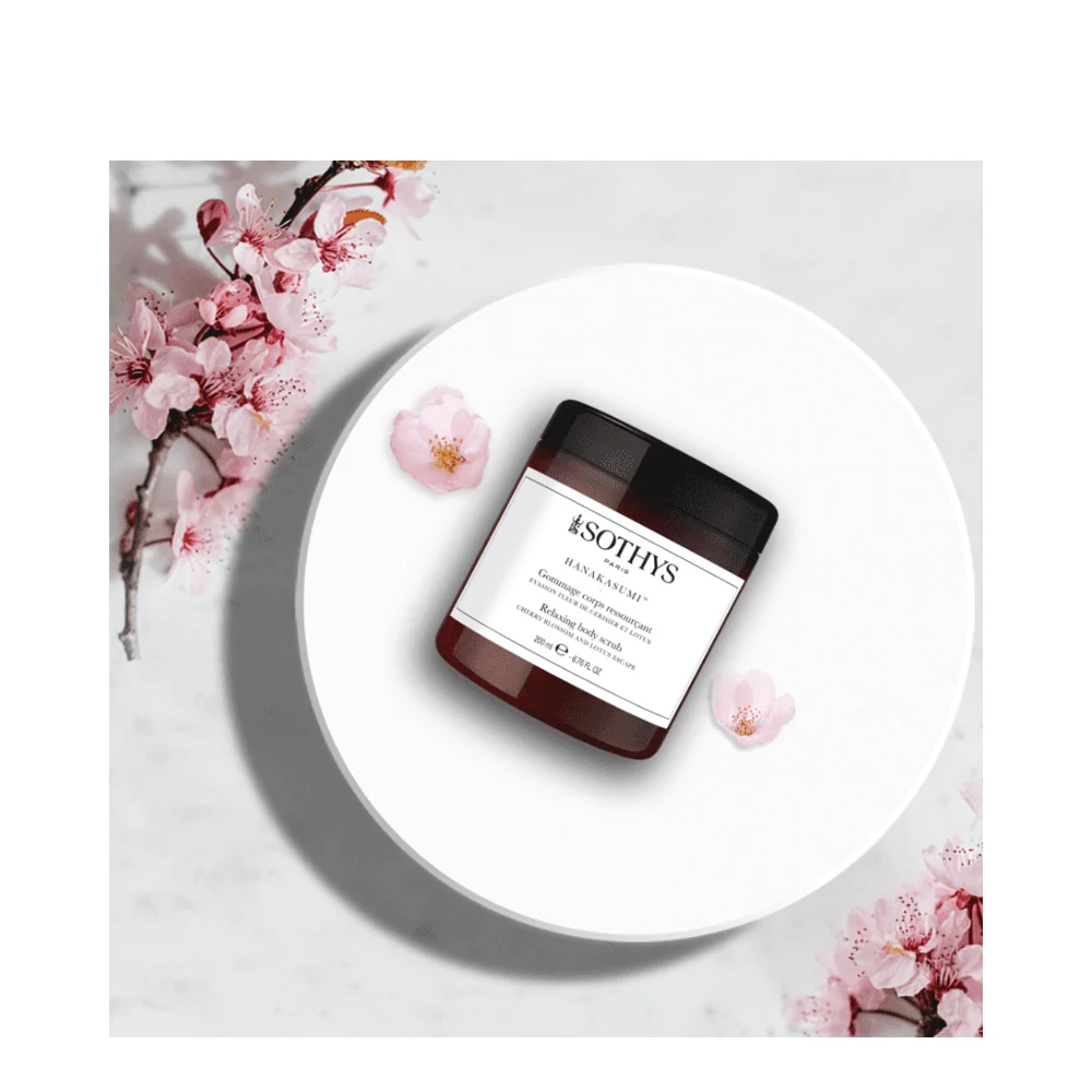 Sothys rentouttava pensaikko Cherry Blossom ja Lotus