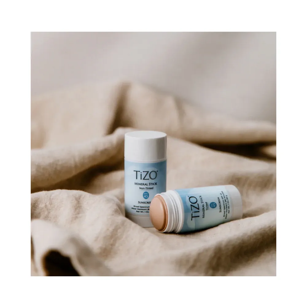Tizo Mineral Stick sävy