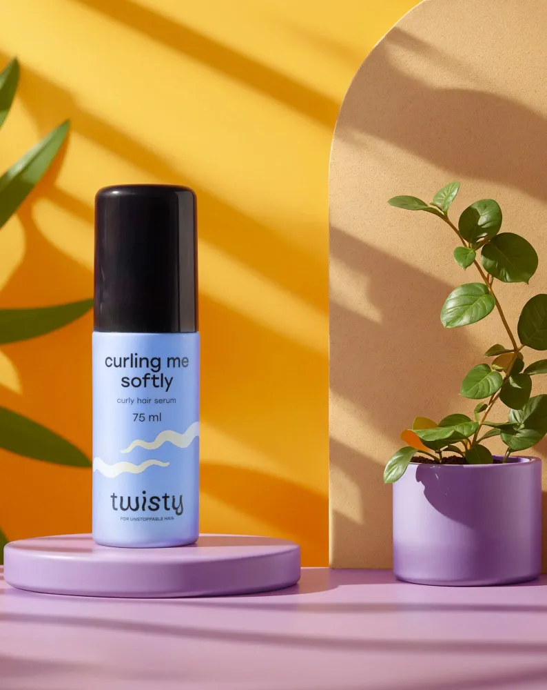Twisty Shine End Serum kiharille hiuksille