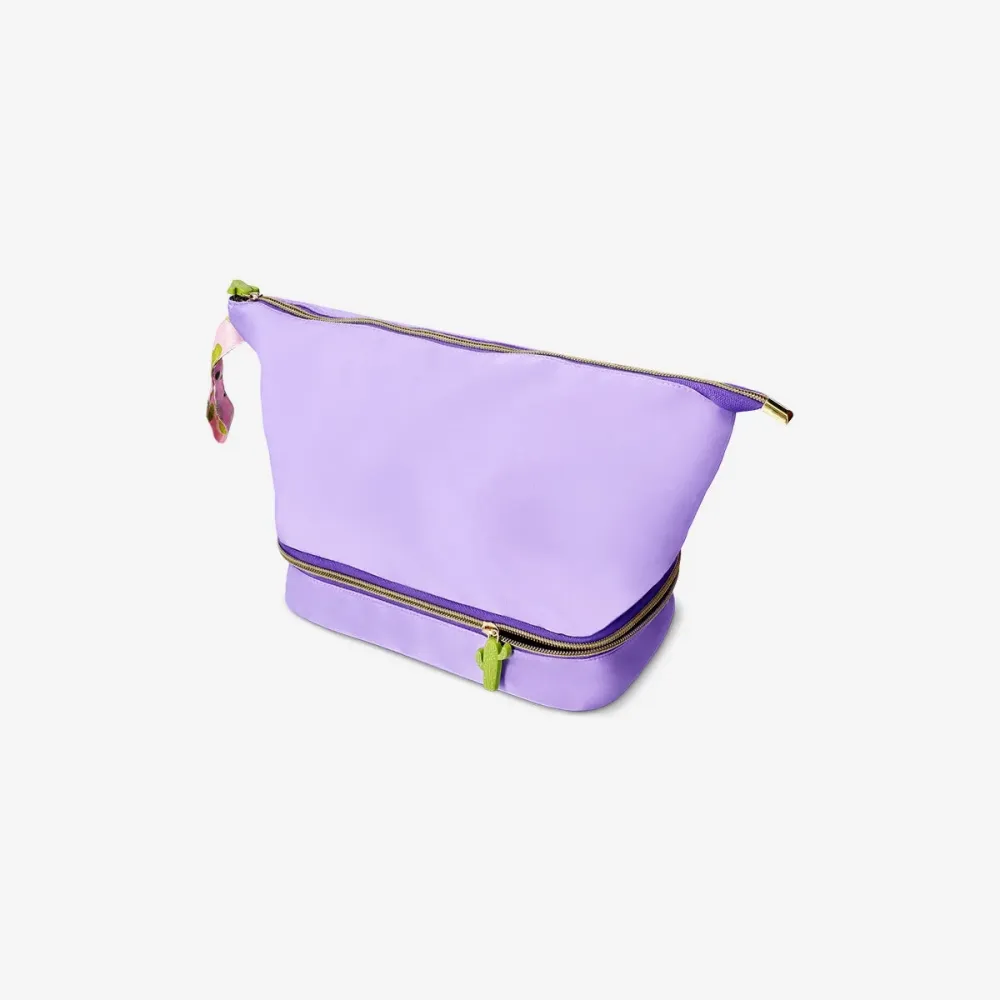 Violetti toalettilaukku
