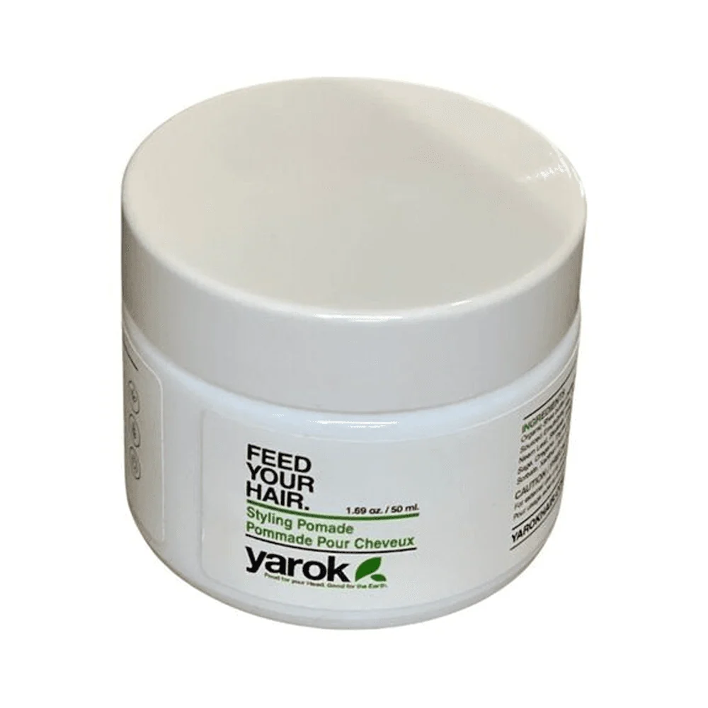 Yarok ruokkii hiuspomadia