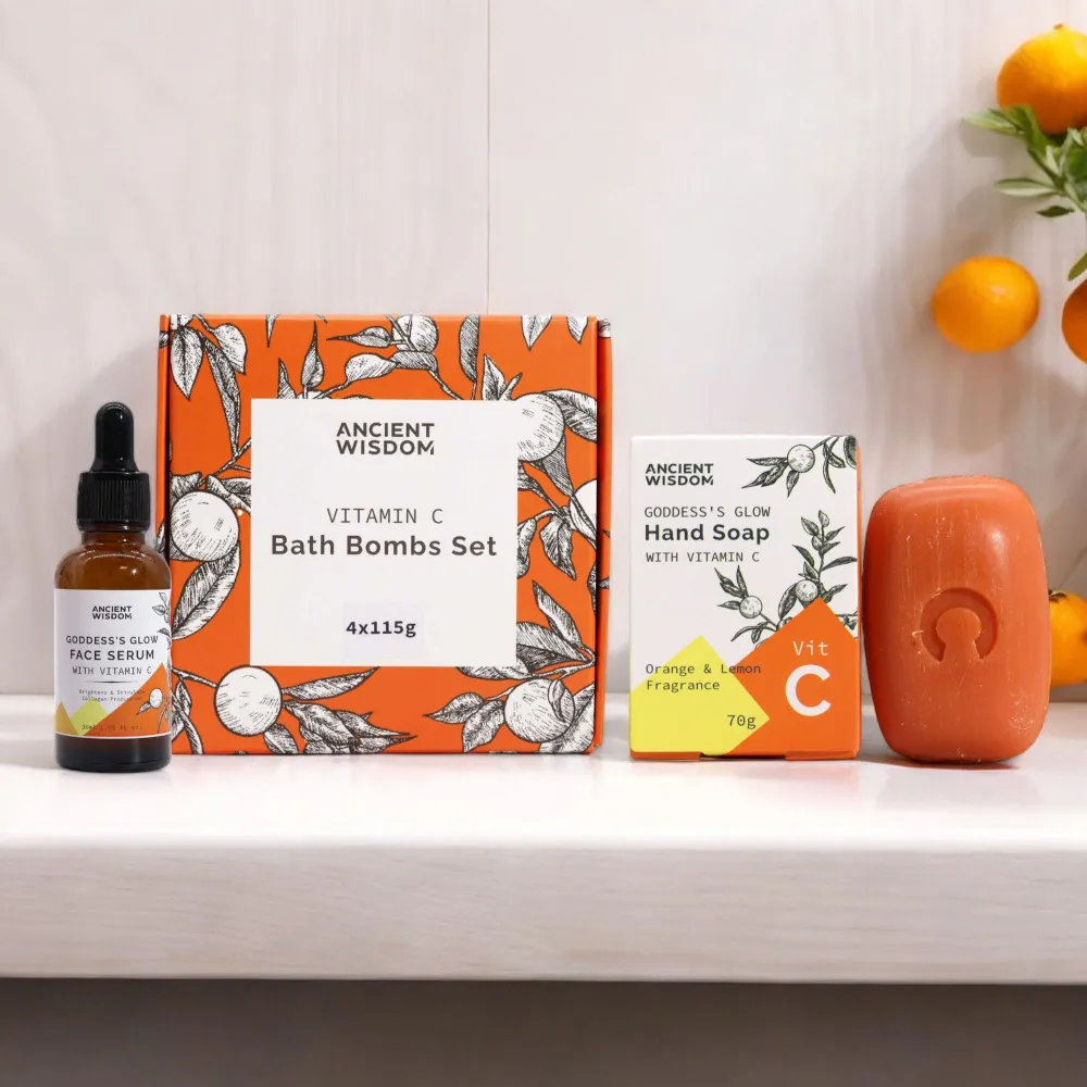 C-vitamiini-seerumi kylpypommi-saippuasetti 3-osainen