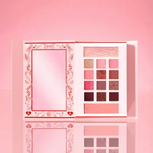 Cozy Chronicles Christmas Face & Eyeshadow paletti